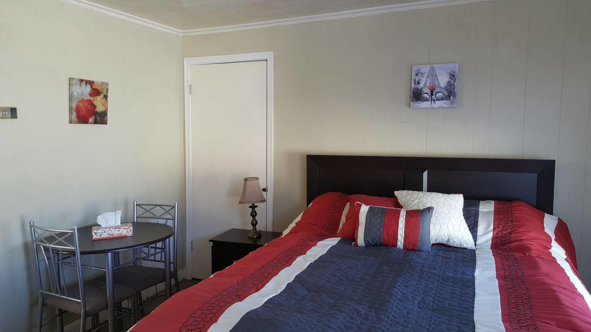 Cornwall The White Horse Motel מראה חיצוני תמונה